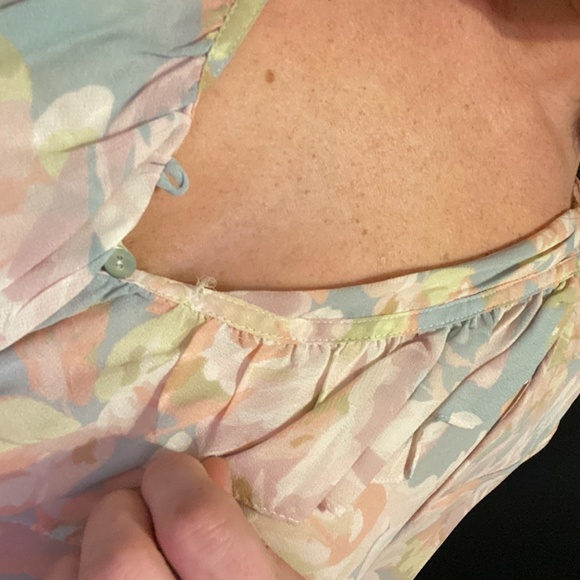 Zara Ruffle blouse - Picture 2 of 4